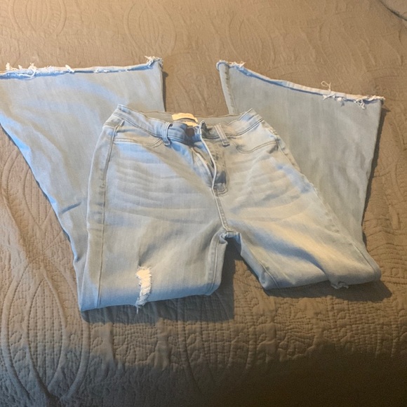 Size 9 bell bottoms w 28 - Picture 1 of 4